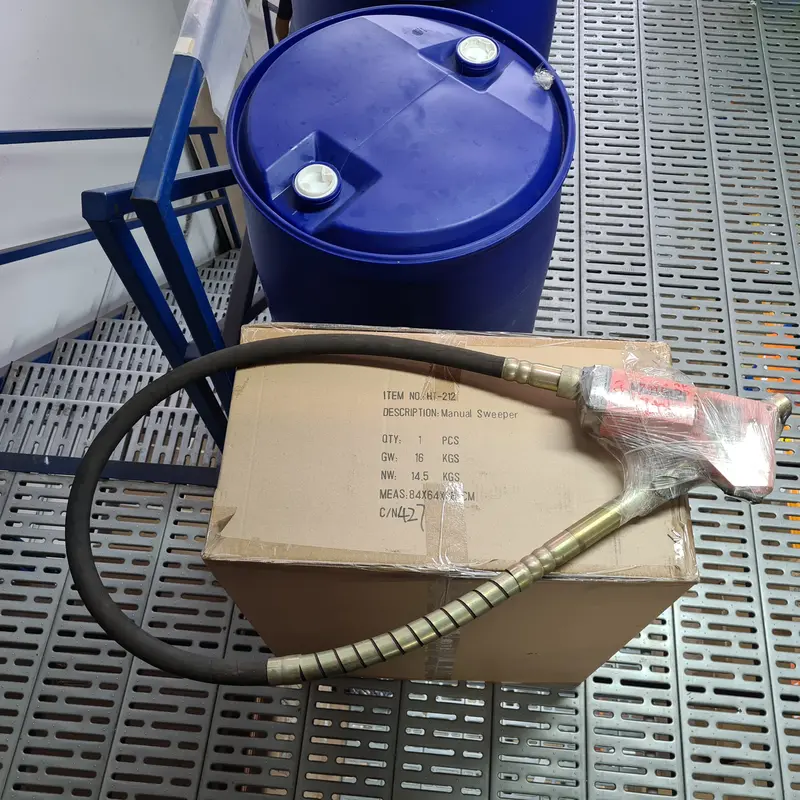 Aiko Handheld Concrete Vibrator – 25 mm Shaft, 800W Motor, 1.5m or 2m Cable Options | Model CV-ZMC25