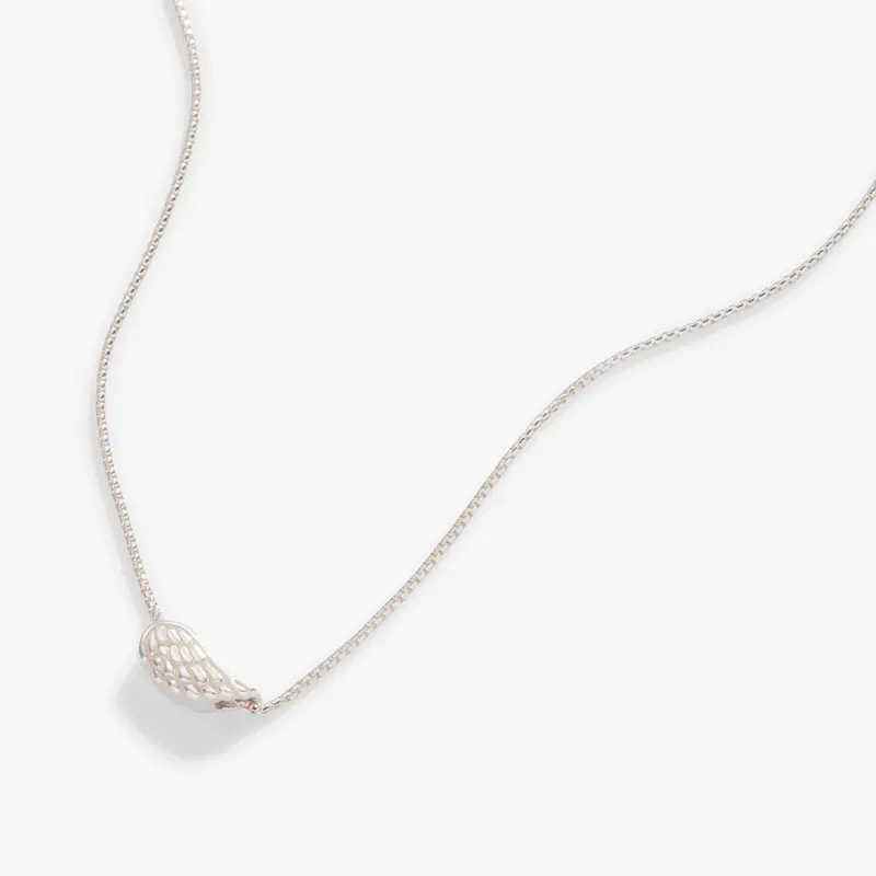 Delicate Angel Wing Pendant Necklace