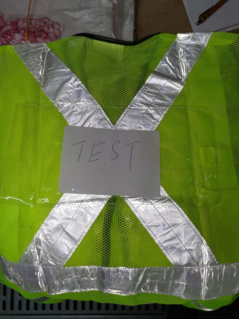 High-Visibility Green Safety Vest with Clear Label Pocket – Universal Fit