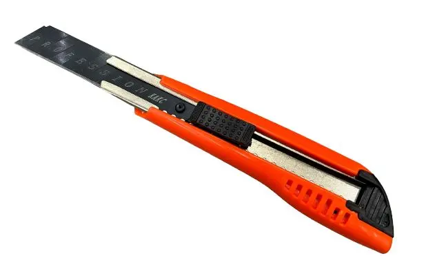 KAKC Ergonomic Pen Knife with 18mm Replaceable Blade | PK-KAKC18