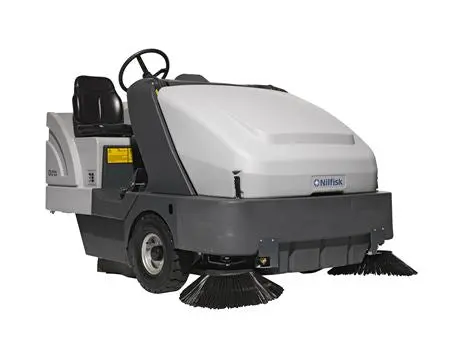 Nilfisk SR 1601 D3 Maxi Sweeper – Left-Side Broom, PPL Kit & Overhead Misting Guard Included | Model: SR1601D3