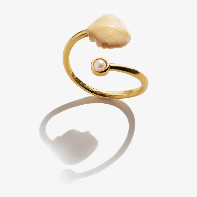 White Scallop Shell Ring Wrap – Nautical-Inspired Layering Ring Band