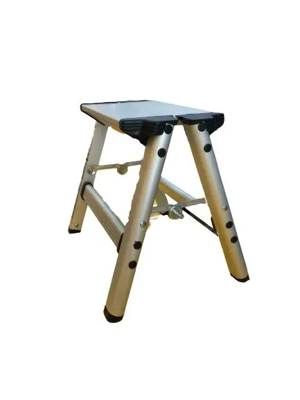 XG-121A Lightweight Aluminum Folding Fishing Stool – Compact & Portable